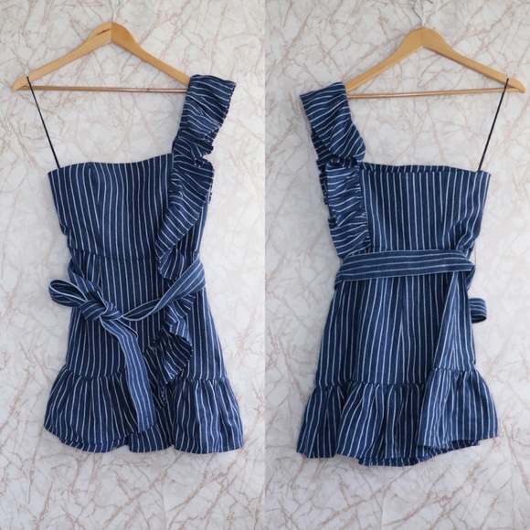 Alexis Konner One Shoulder Ruffle LinenBlend Dress - Picture 5 of 7